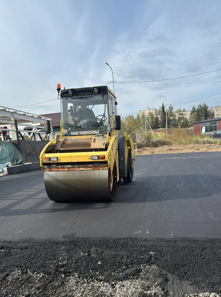 Аренда асфальтового катка в Москве и МО